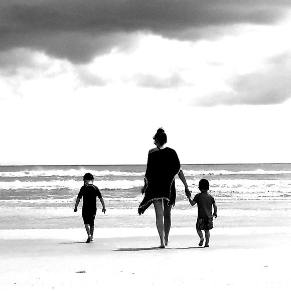 Meet your Posher, Rachel - Picture 1 of 1